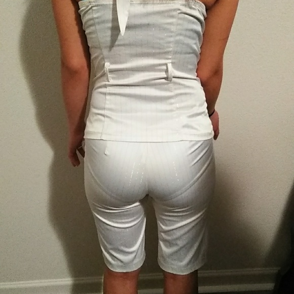 Two piece set - Picture 4 of 4